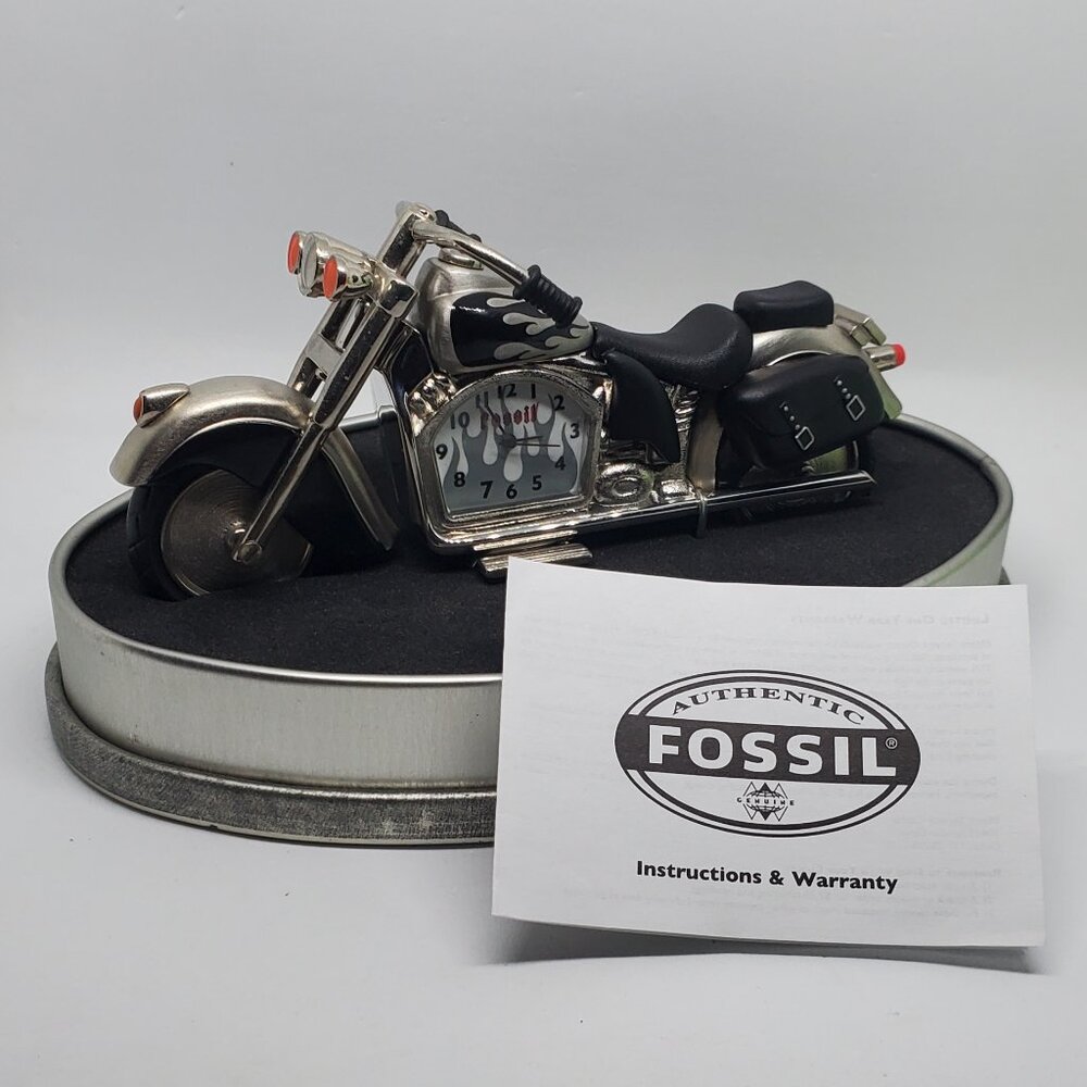 2004 Rare Fossil Motorcycle With Flames Desk Clock Collector's Timepiece